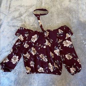 Blouse with choker